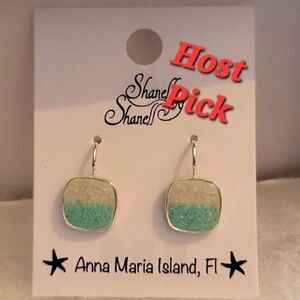 Dangling earrings by Shanell by Shanell